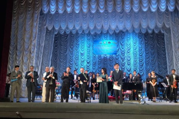 Дар Душанбе таҳти унвони «Насими дӯстӣ» маҳфили эҷодӣ ва Фестивали мусиқии касбӣ доир шуд