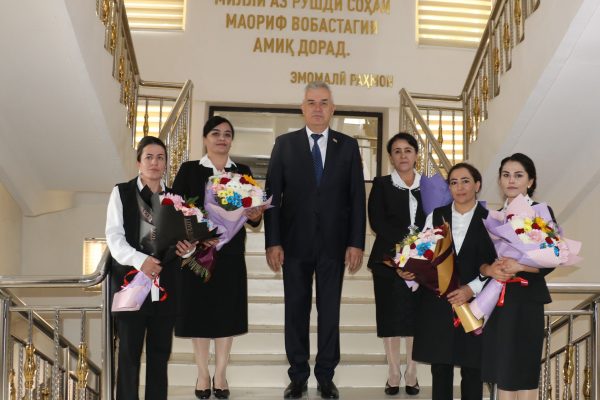 Ғолибони озмуни ҷумҳуриявии “Мураббии соли Тоҷикистон-2023” муайян шуданд