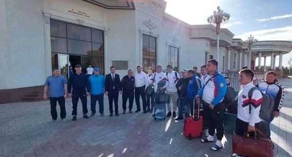 Варзишгарон барои иштирок дар Чемпионати ҷаҳон оид ба гӯштини камарбандӣ вориди шаҳри Хуҷанд шуданд