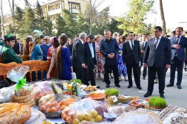 Донишгоҳи давлатии Бохтар бахшида ба ҷашни байналмилалии Наврӯз чорабинии тантанавӣ баргузор гардид