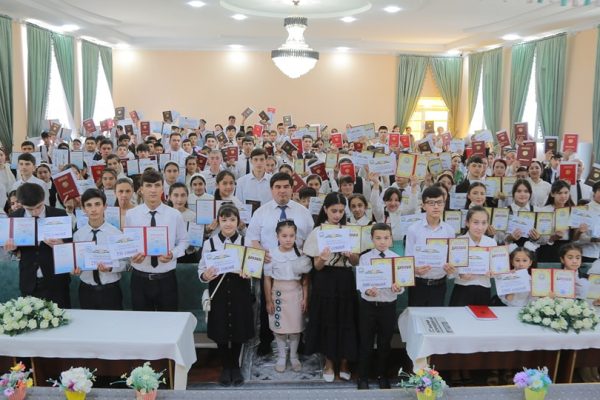 Дар Истаравшан ғолибони даври шаҳрии озмунҳои ҷумҳуриявӣ қадрдонӣ гардиданд