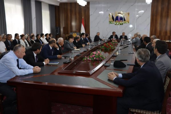 Дар Душанбе оид ба натиҷаҳои  Озмуни байналмилалии «Санъати китоб» ҳамоиш баргузор гардид