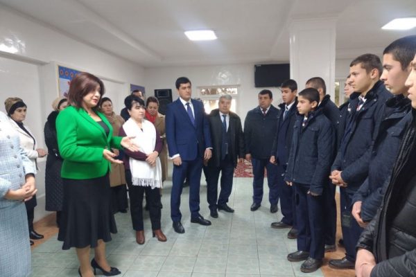 Кумакҳои Президенти Тоҷикистон ба тарбиятгирандагони Мактаби махсуси ҷумҳуриявии шаҳри Душанбе расонида шуданд