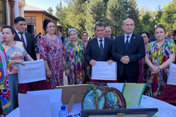 Бахшида ба Рӯзи байналмилалии оила дар шаҳри Ваҳдат таҳти унвони «Оила-макони меҳру садоқат» ҳамоиш баргузор гардид