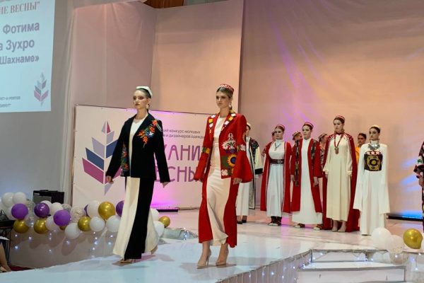 Намояндагони Тоҷикистон дар Озмуни XXXII моделони ҷавон ва тарроҳони либос иштирок доранд