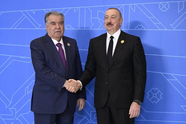 Президенти Ҷумҳурии Тоҷикистон Эмомалӣ Раҳмон бо Президенти Ҷумҳурии Озарбойҷон Илҳом Алиев мулоқот намуданд