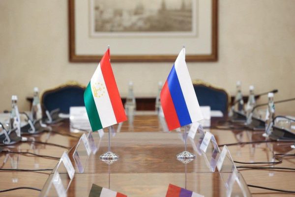 Муовини Раиси Ҳукумати Федератсияи Русия Марат Хуснулин ба Ҷумҳурии Тоҷикистон меояд
